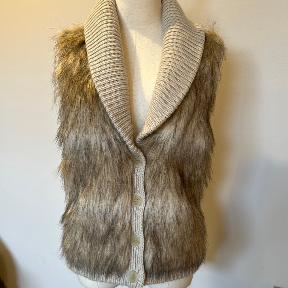 Ann Taylor faux fur vest